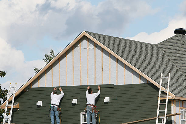 Professional Siding Installation technician working in South Charleston, OH